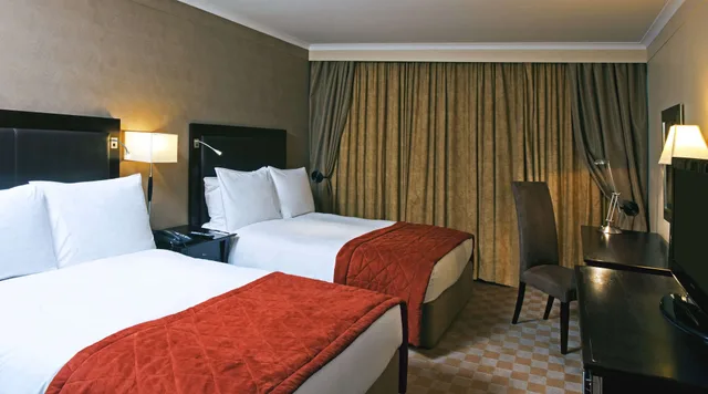 Superior, King Bed, Southern Sun O.R. Tambo International Airport 3/7