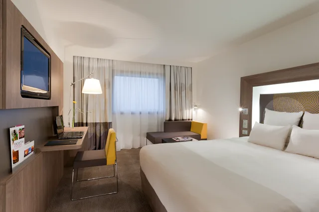 غرفة سوبيريور بسرير مزدوج مع أريكة، Novotel Paris La Defense Esplanade 1/1