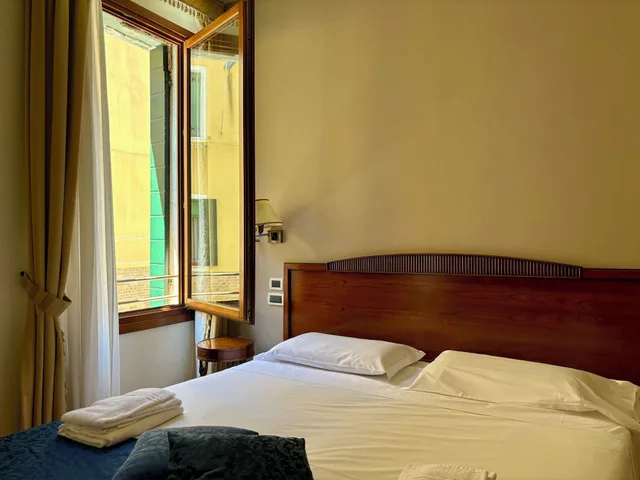 غرفة سوبيريور بسرير مزدوج أو سريرين منفصلين، Locanda del Ghetto 4/10