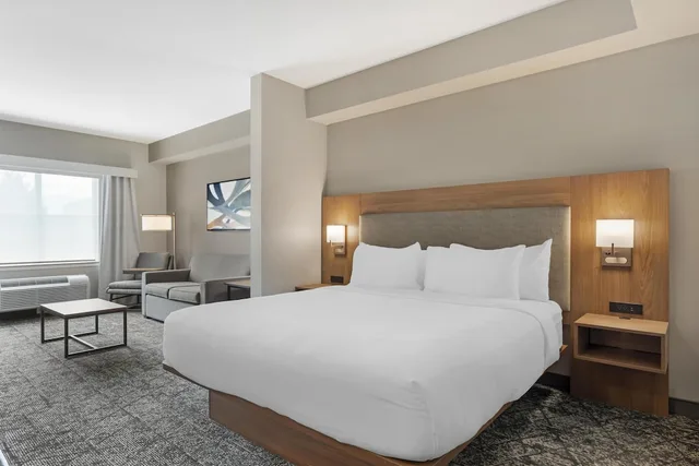 جناح بسريرين كوين بمطبخ صغير لذوي الإعاقة، Best Western Plus Arlington/Marysville 2/8