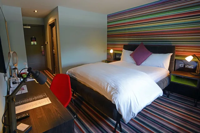 غرفة بسرير مزدوج، Village Urban Resort Coventry 6/10
