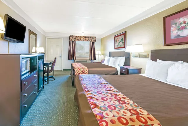 غرفة بسريرين كوين، Days Inn by Wyndham Gainesville 8/10