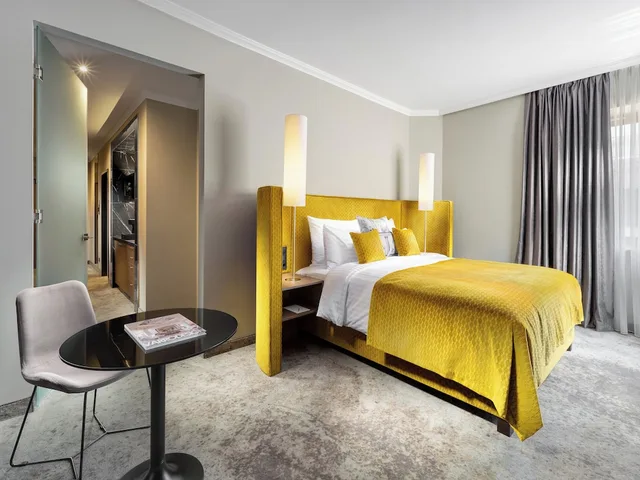 جناح بسرير كينج وسرير كوين، Mamaison Hotel Chain Bridge Budapest 3/8