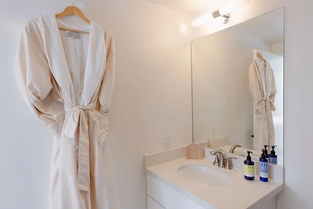 Junior Suite, Lodge, King Bed، Glendeven Inn 5/5
