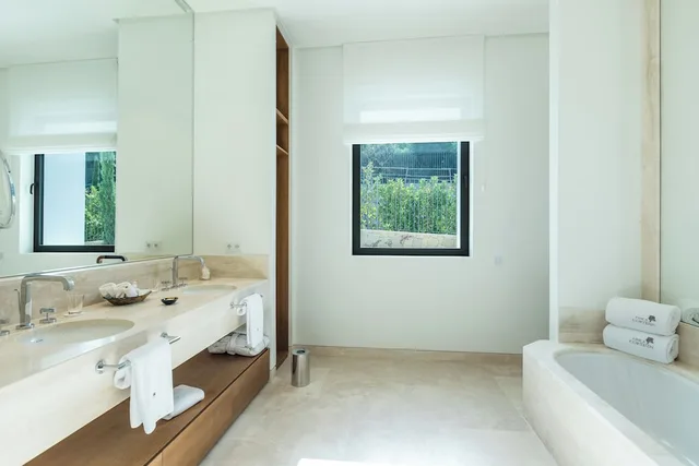 فيلا فاخرة بسريرين كينج بـ5 غرف نوم، Finca Cortesin Golf And Spa 9/10