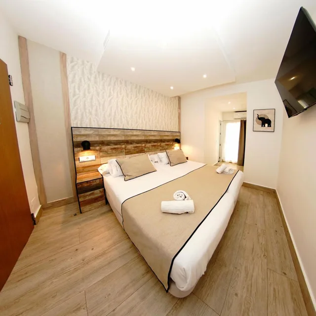 غرفة بسرير مزدوج بشرفة، Hotel Zen Airport 3/10