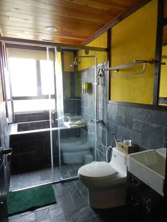 غرفة حصرية بسرير كينج بإطلالة على المدينة، Sun Moon Lake Youngquan Hotels 6/6