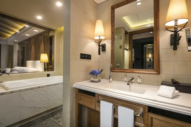 غرفة تنفيذية بسريرين منفصلين، Hilton Sanqingshan Resort 5/7