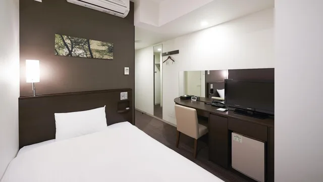 Room, Single, Smoking, Sotetsu Fresa Inn Chiba Kashiwa 4/10