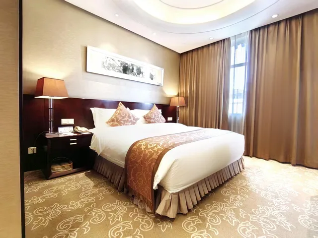 Business, Suite, Grand Soluxe International 1/1