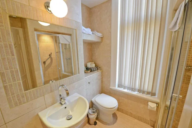 غرفة مريحة بسرير مزدوج، Burlington Hotel, Bw Premier Collection 7/10