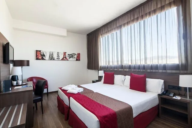 Superior, Twin Beds, Hotel Best 4 Barcelona 6/10