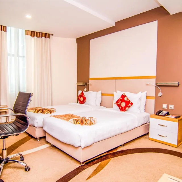 غرفة سوبيريور بسرير كينج بإطلالة على المدينة، PrideInn Azure Hotel Nairobi Westlands 1/10
