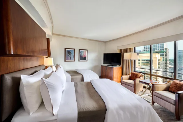 غرفة بريميوم بسريرين مزدوجين بإطلالة على المدينة في طابق مرتفع، WESTIN - SEATTLE 1/8