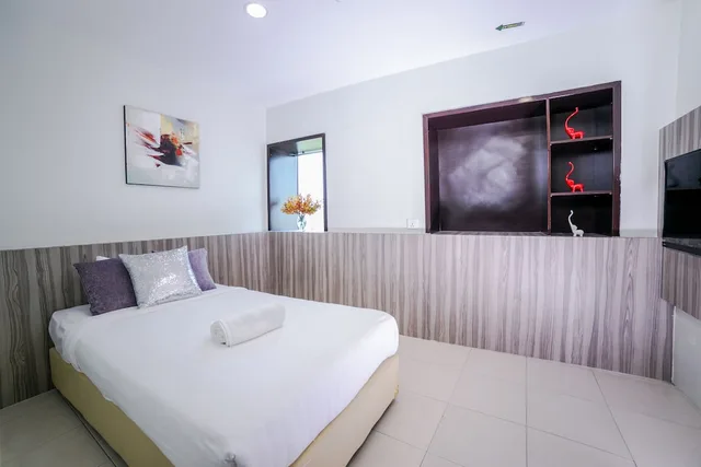 غرفة قياسية مزدوجة، Capital O 90545 Ho Hotel 2/3