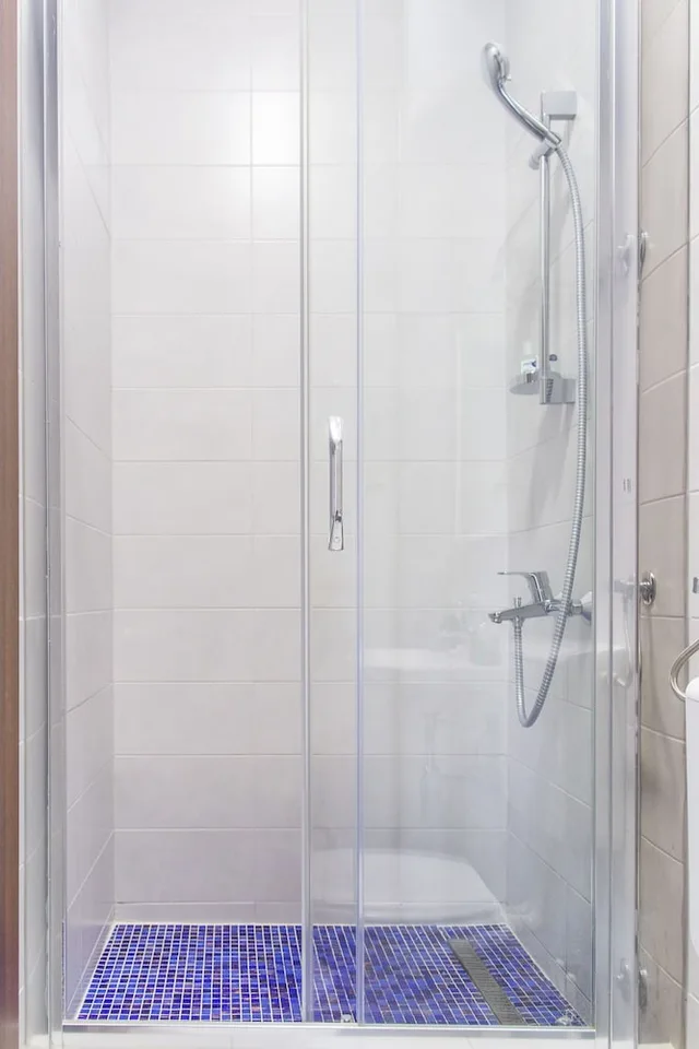 1 Bedroom, Deep Sea, Classic, Queen Bed، Villa Dieden 5/6