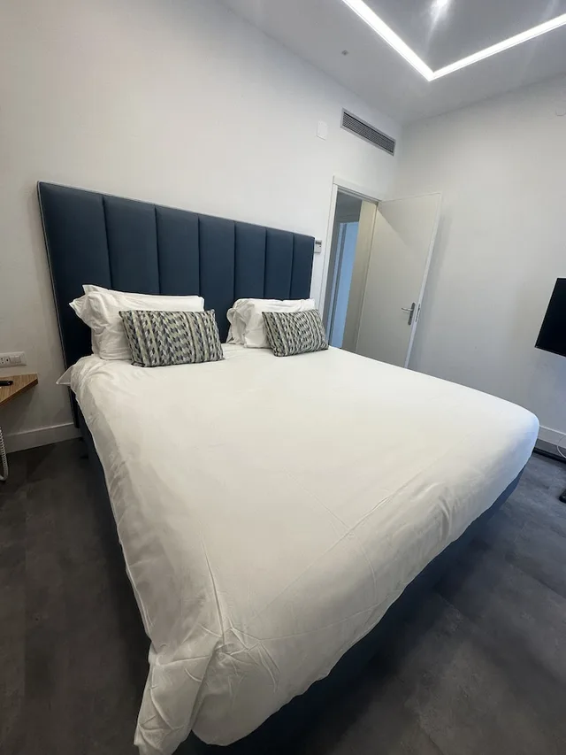 جناح جونيور بسرير كوين، Tasso Suites 4/6