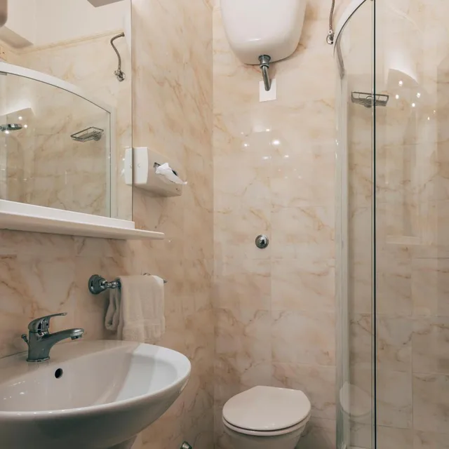 غرفة كلاسيكية بسرير مزدوج أو سريرين منفصلين، Hotel San Luca 9/10