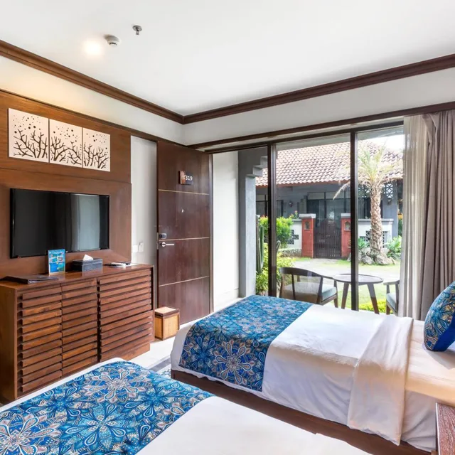 Garden, Water, Deluxe, Twin Beds، Lovina Beach Club And Resort 2/4