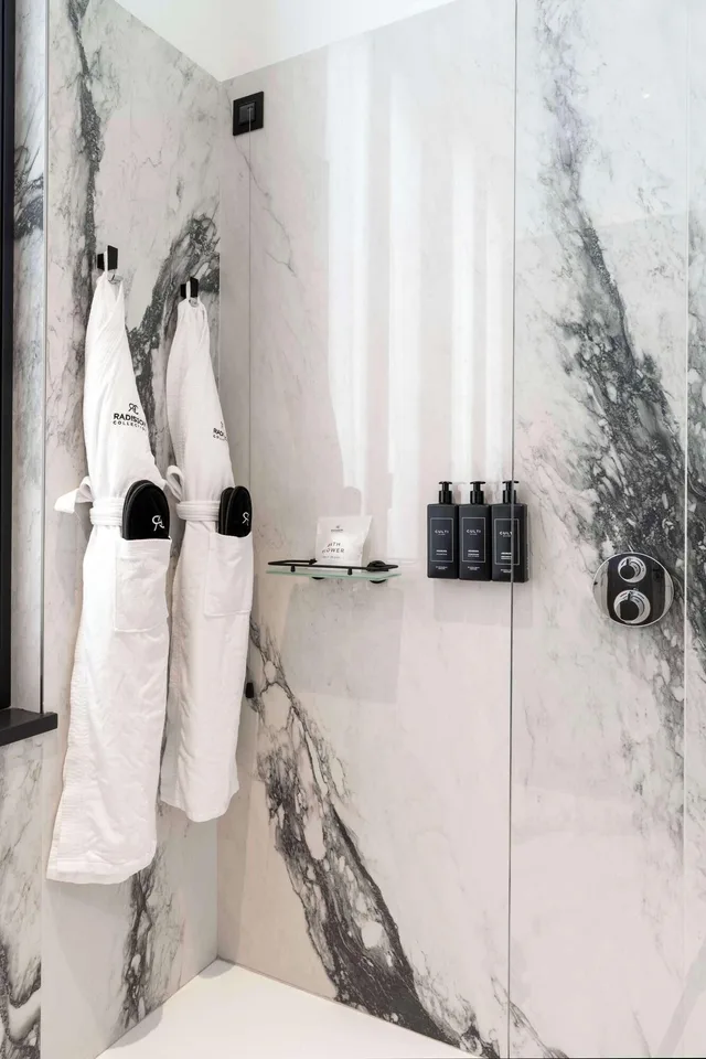 غرفة سوبيريور بسريرين منفصلين، Radisson Collection Hotel, Palazzo Touring Club Milan 6/6