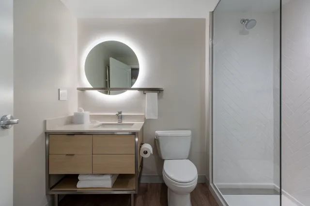 استوديو بسريرين كوين، TownePlace Suites by Marriott Oshkosh 3/4