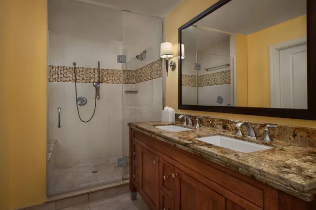 غرفة بغرفتي نوم، Marriott S Lakeshore Reserve 5/8