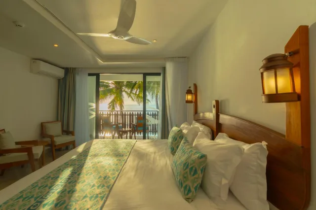 Superior, Double Bed, Sea View, Voyager Beach Resort 7/8