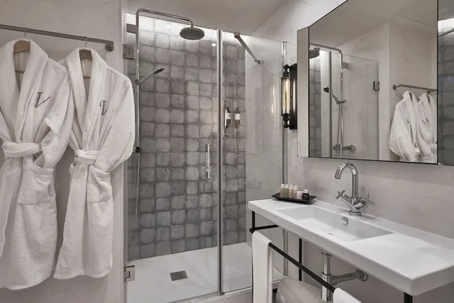 جناح دوبلكس بسريرين كوين بشرفة مع أريكة، Vincci Molviedro Suites Apartments 4/8