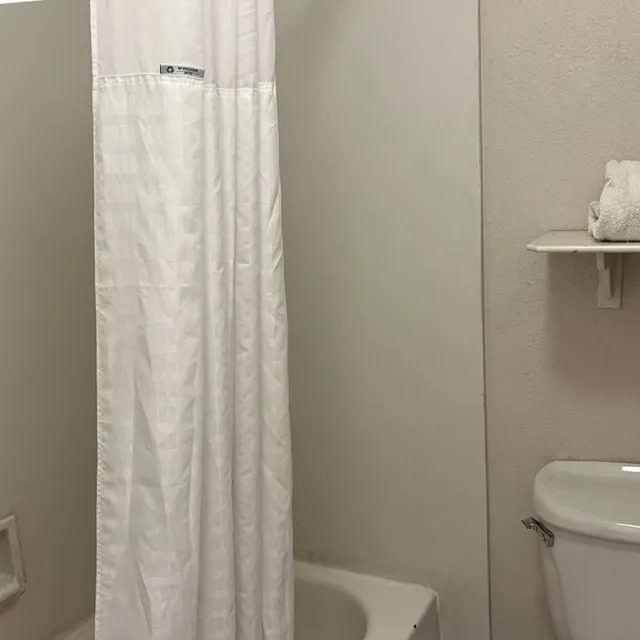 غرفة بسريرين كوين، Motel6 Phoenix, AZ - Midtown 2/2