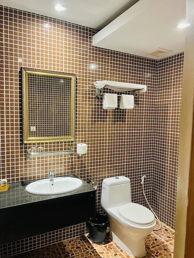 Deluxe, Twin Beds, You Eng Hotel 6/8