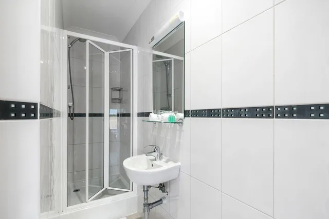 Small Double Room, London House Hotel 10/10