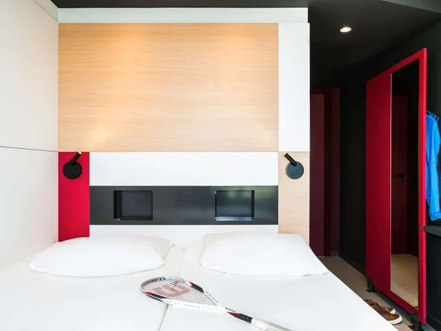 غرفة قياسية بسرير فردي وثلاثة أسرّة، Ibis Budget Knokke 1/10