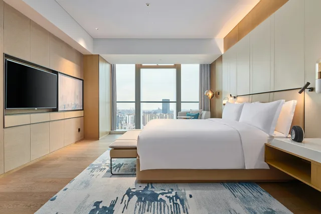 جناح ديلوكس بسرير كينج، Hilton Chongqing Liangjiang New Area 3/5