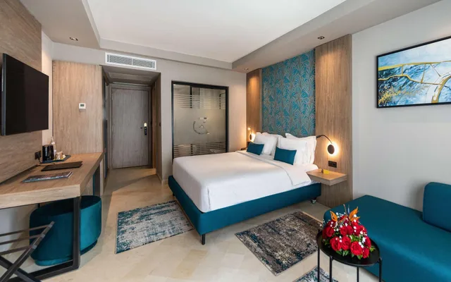 Business, Multiple Beds، Golden Tulip el Mechtel 3/4