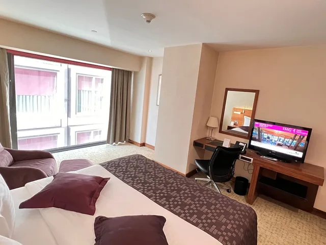 غرفة مزدوجة قياسية بسرير كينج، Crowne Plaza Istanbul Harbiye Hotel 10/10