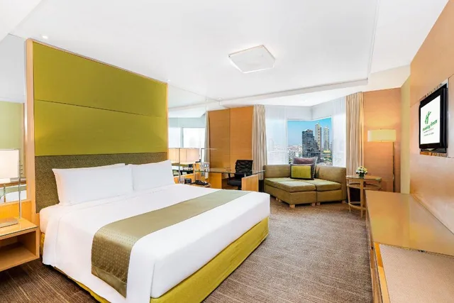 غرفة بريميوم بسرير كينج لذوي الإعاقة، Holiday Inn Bangkok Silom 1/7
