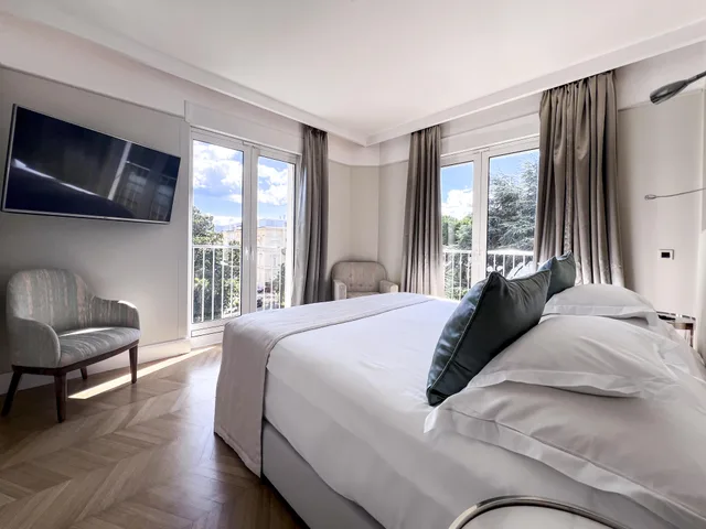 Superior, French Balcony، Amadria Park Hotel Milenij 1/3