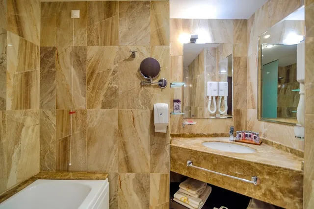 Wellness, Executive, Balcony, Executive Lounge Access، International Hotel Casino Tower Suites 5/5