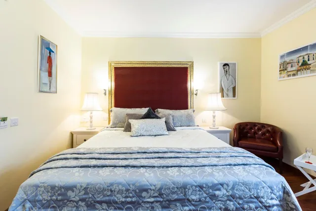 جناح سوبيريور، Linton Hotel 4/10