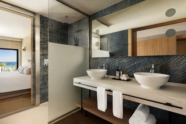 Junior Suite, 2 Double Beds, Pool Side, Terrace، SECRETS BABY BEACH ARUBA 1/1