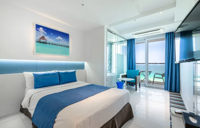 Ocean, Blue, Queen Bed, Sea View، Aimi Jeju Beach Hotel 1/6