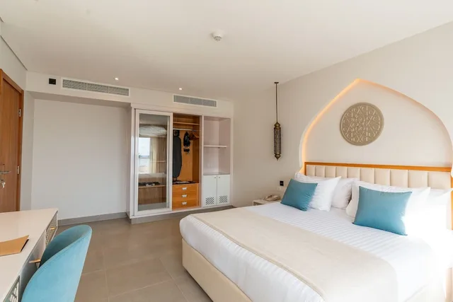 جناح عائلي بسرير مزدوج، SUNRISE Remal Beach Resort 1/5