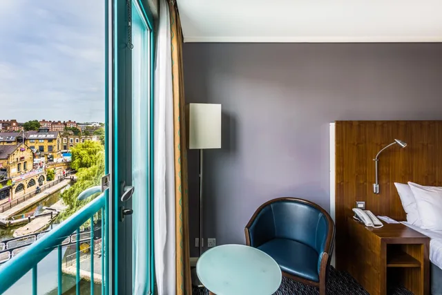 غرفة قياسية بسرير كوين بإطلالة، Holiday Inn London - Camden Lock by IHG 6/6