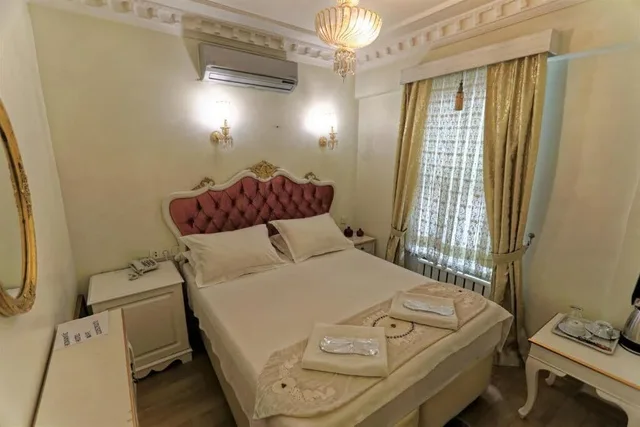 غرفة قياسية بسرير كينج، Romantic Mansion 4/10