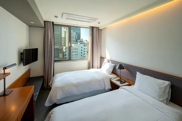 غرفة اقتصادية بسريرين منفصلين، Seoul Hotel ShinShin Myeongong 5/10