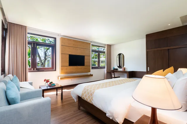 جناح بسرير كينج بإطلالة على البحر، Hoang Ngoc Beach Resort 4/10