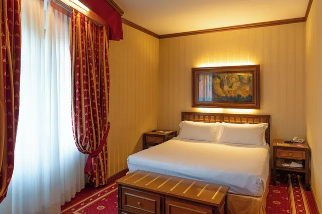 جناح، GRAND HOTEL TRENTO 1/6