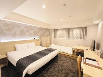 Comfort, Triple, Futon Bed, West Wing, Low Floor، Narita Tobu Hotel Airport 1/1