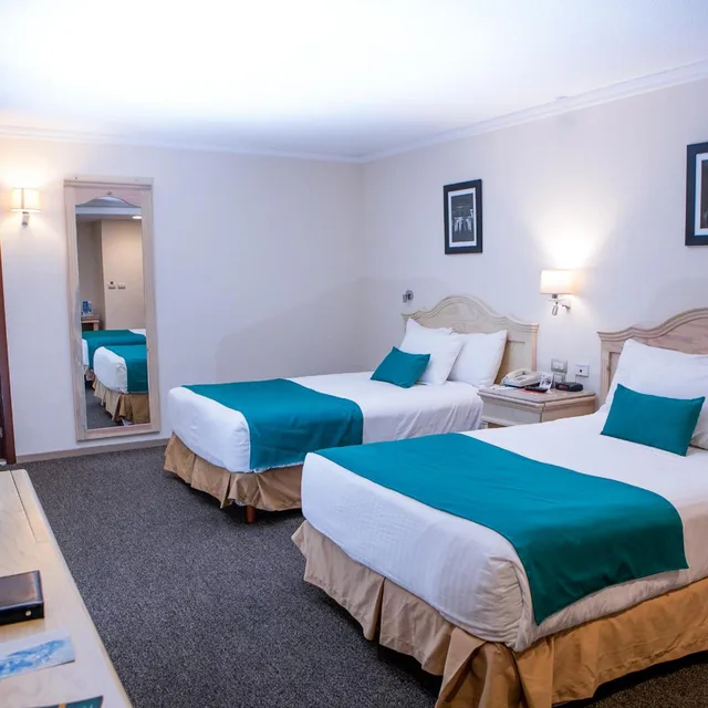 غرفة ثلاثية بإطلالة على الفناء، Quality Inn Aguascalientes AGU 3/7