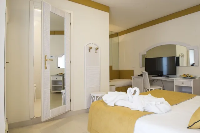 غرفة سوبيريور ثلاثية بسرير كوين وسرير فردي، PARK HOTEL MARACAIBO 2/5